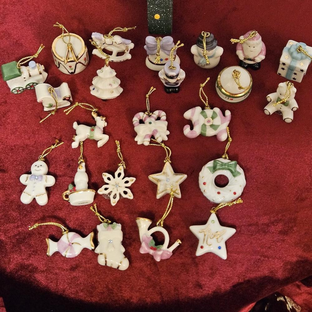 Vintage ‘04 Lenox Jeweled Advent Christmas Mini Ornaments.